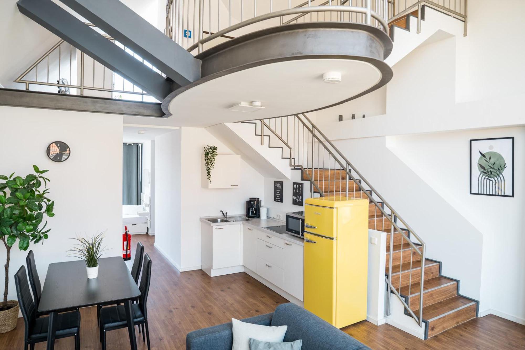 Fantastic Loft With Balcony Apartment Berlin Exterior photo